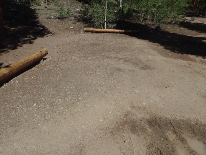 Lakeview Campground, site C4 parking