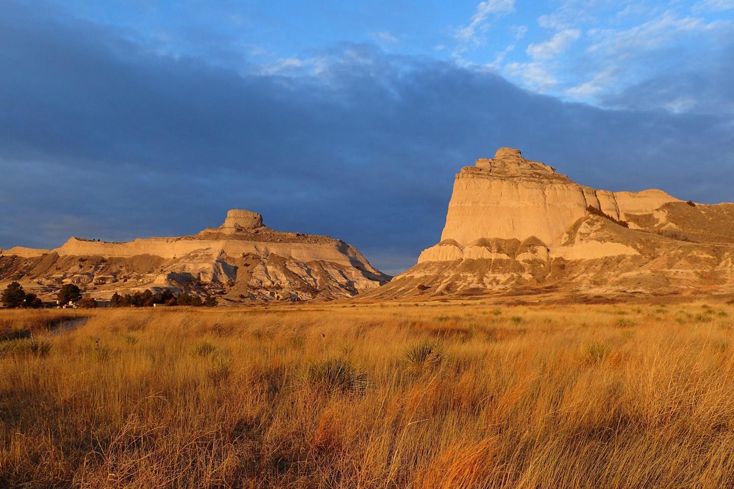 Mitchell Pass bathed in Morning LightEarly morning is a great time to explore Scotts Bluff National Monument.