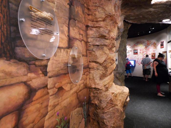 Preview photo of Jewel Cave National Monument - Visitor Center