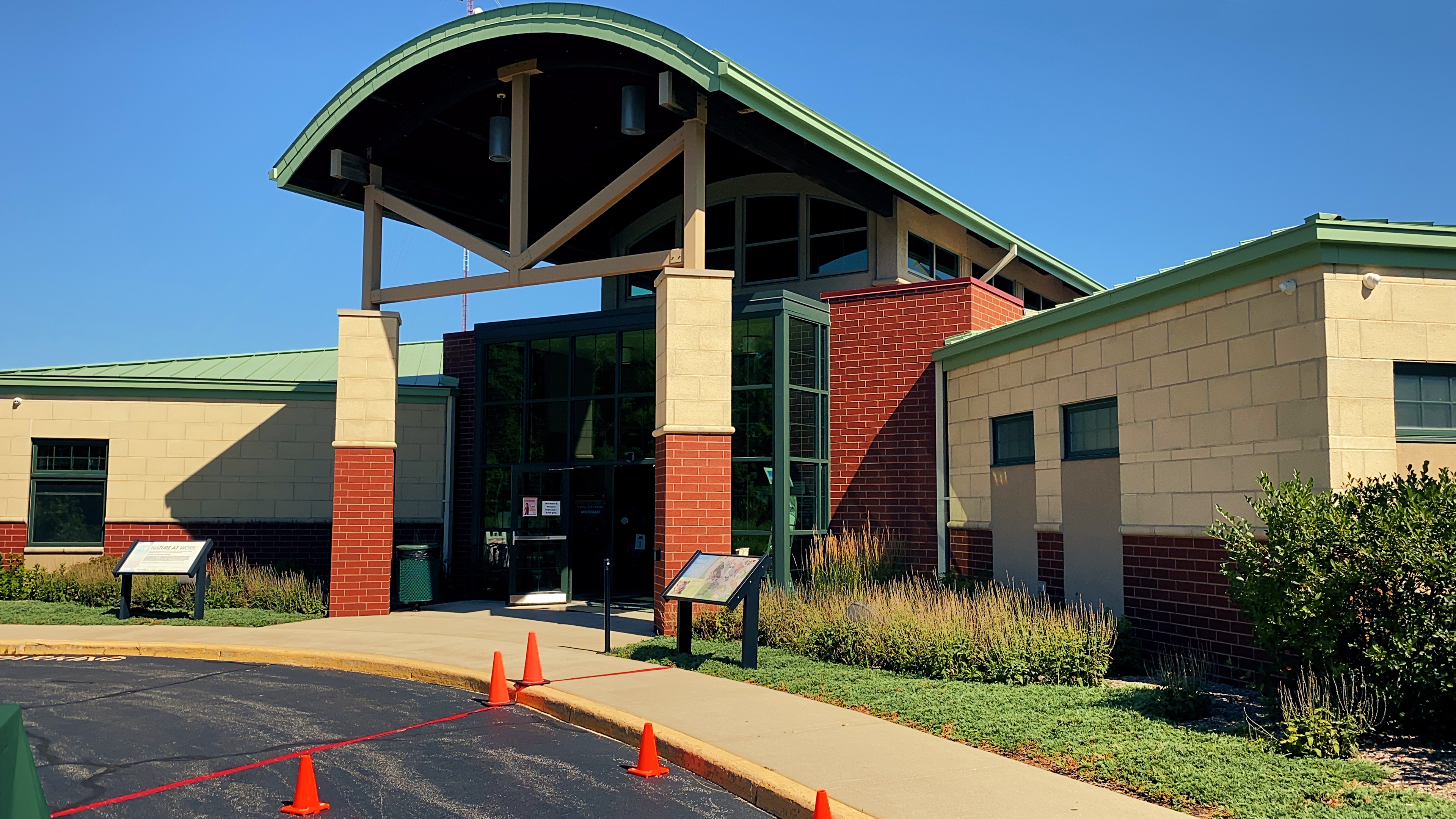Indiana Dunes Visitor Center (Dorothy Buell Memorial Visitor Center)
