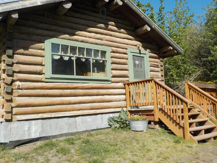 Preview photo of Chitina Ranger Station