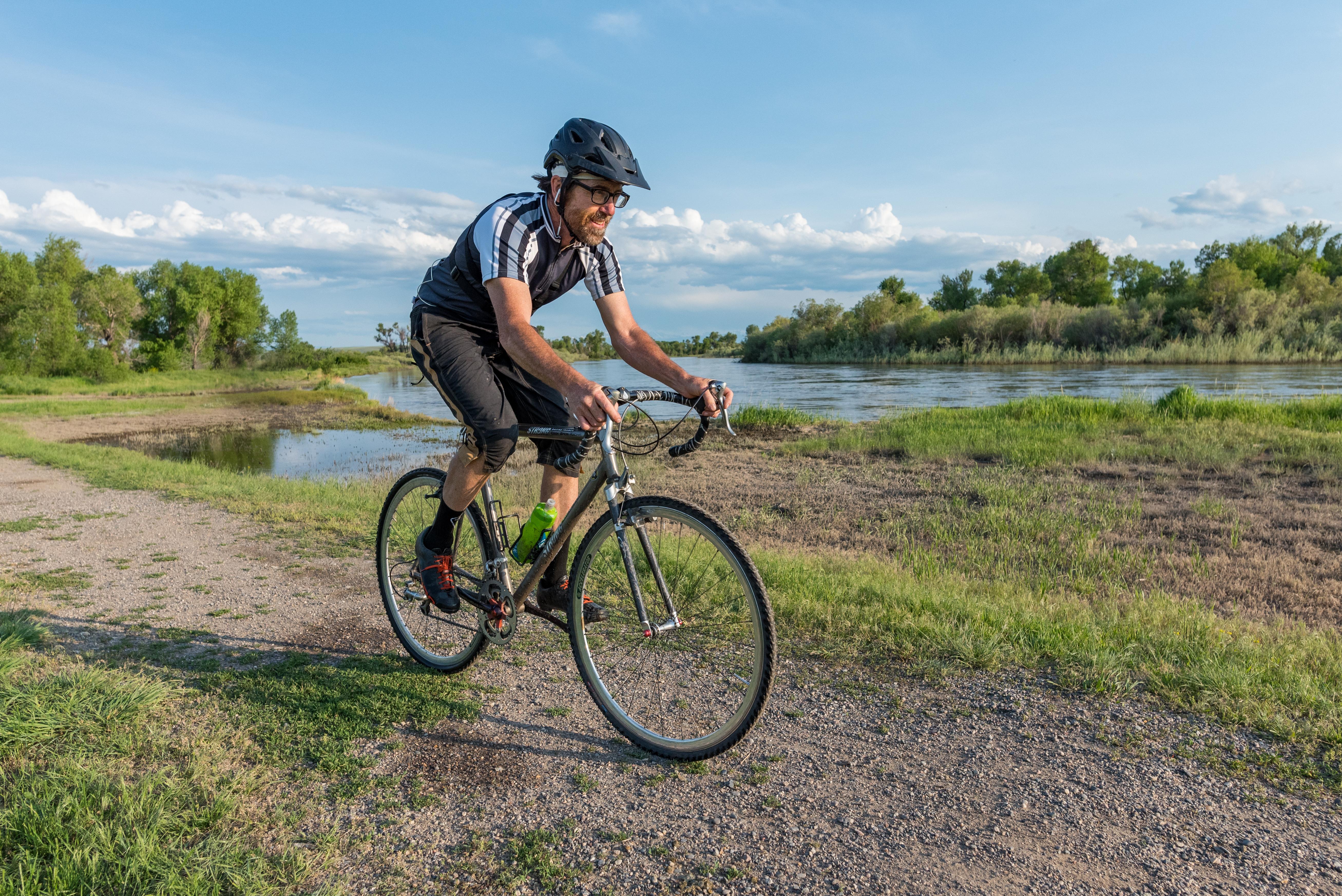 Biking the Lewis and Clark National Historic Trail