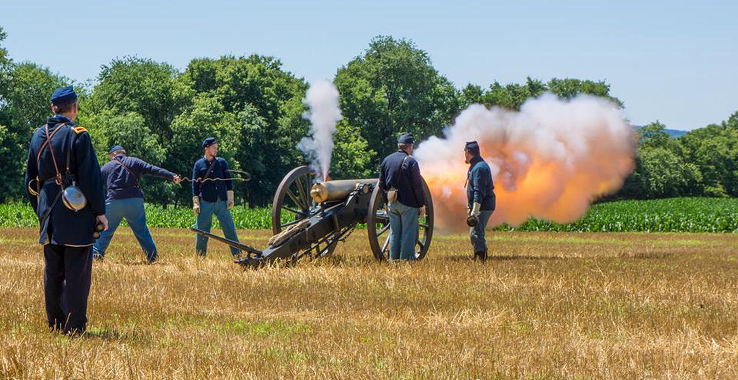 Artillery FiringUnion soldiers fire an artillery piece in commemoration of the battle.