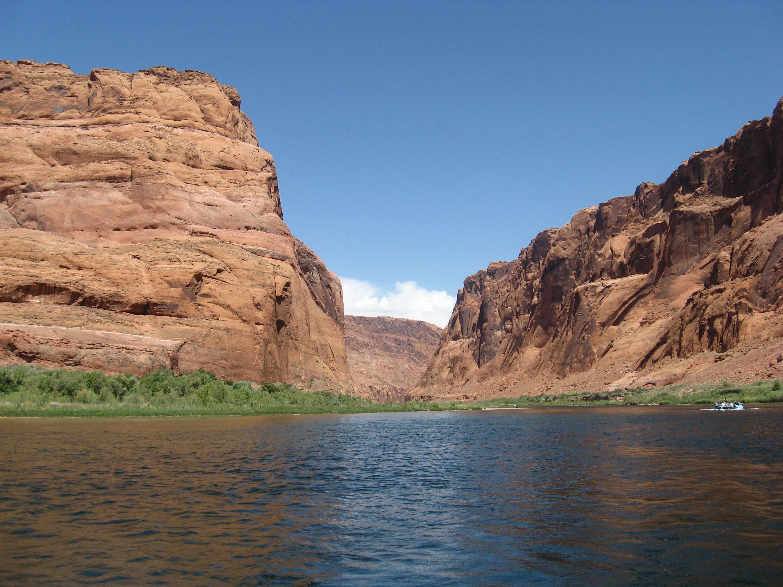 Colorado River Primitive Camping Between Glen Canyon Dam And Lees Ferry