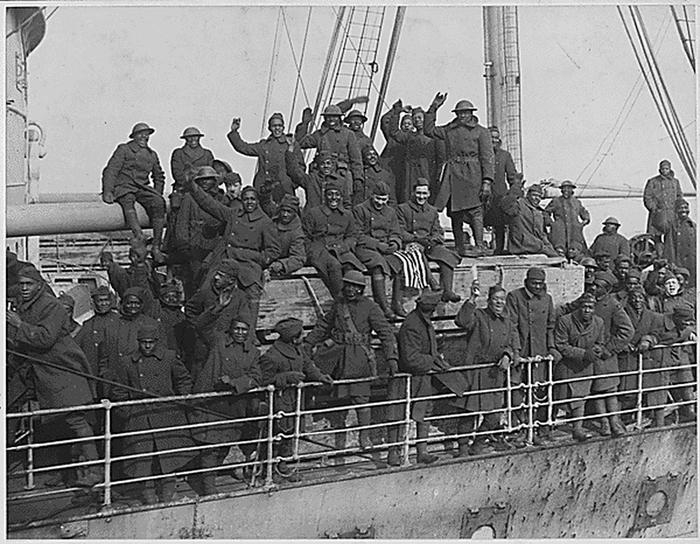 Harlem HellfightersBuffalo Soldiers of the 369th regiment, Harlem Hellfighters, returning home from France during WWI.