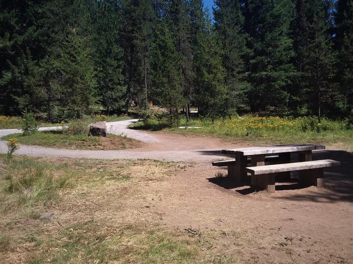 Campsite in Diamond Lake Campground