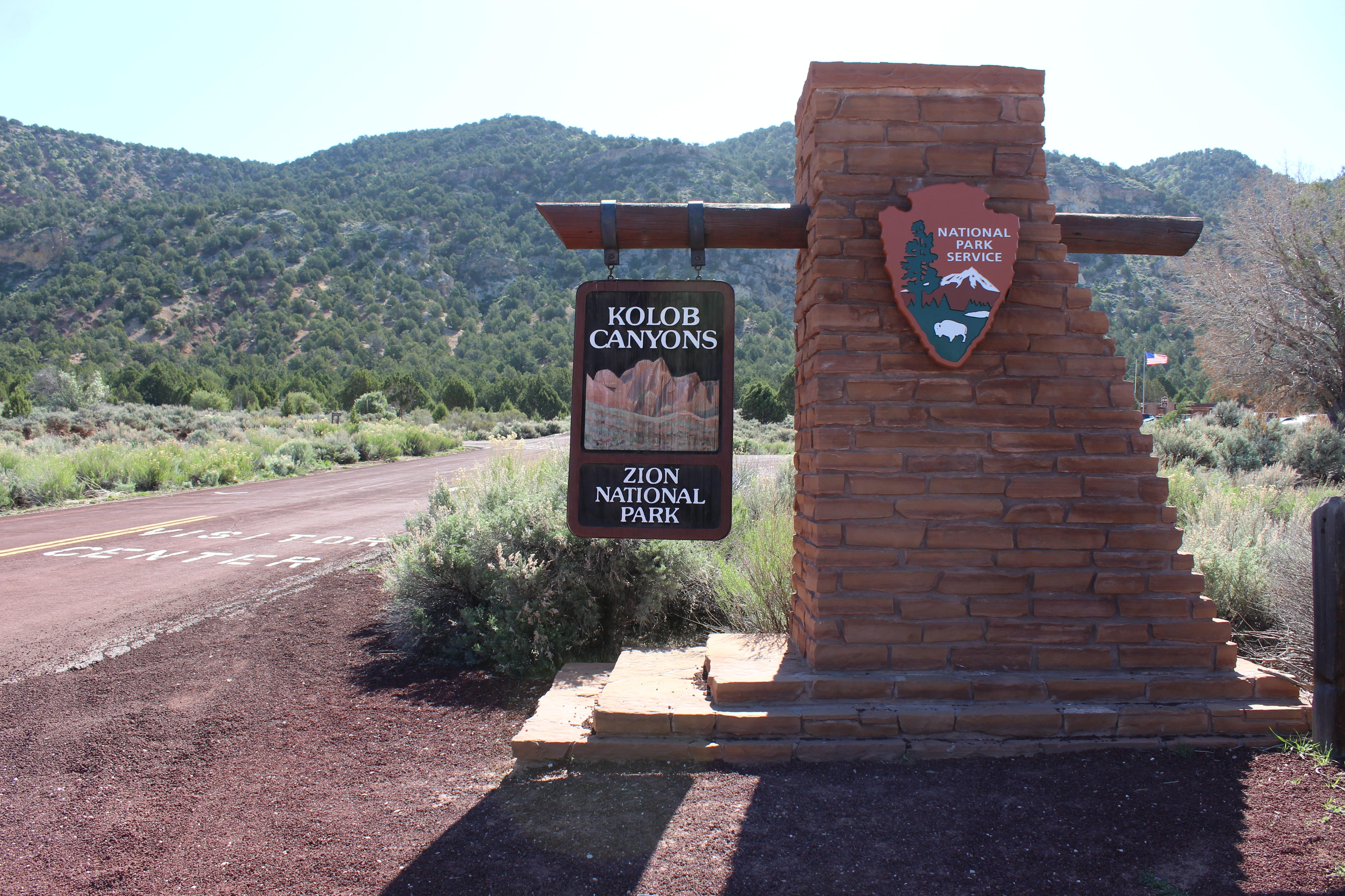 Kolob Canyons Entrance Sign