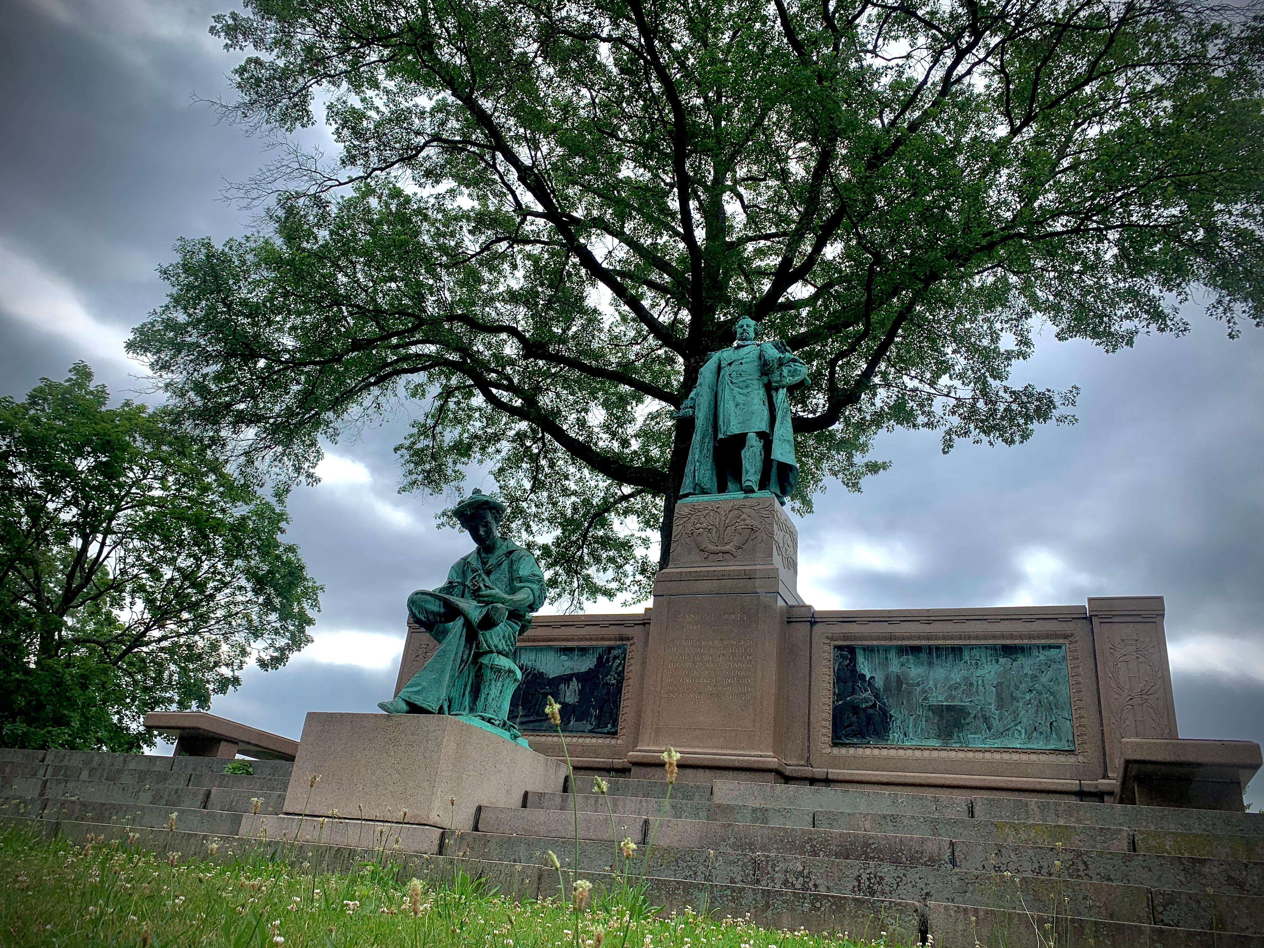Samuel Colt Statue