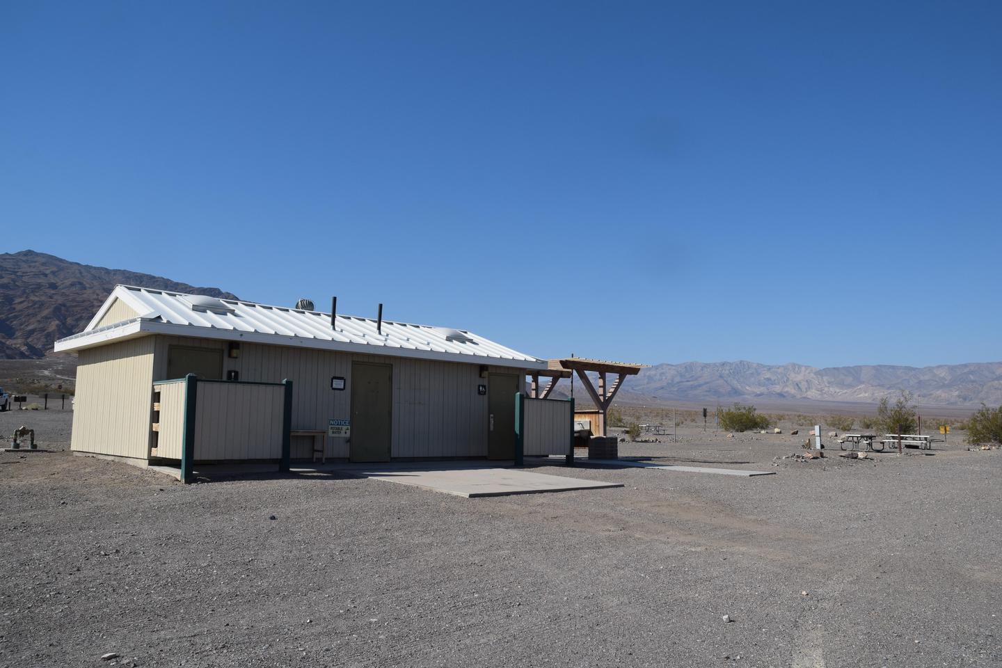 Preview photo of Stovepipe Wells Campground