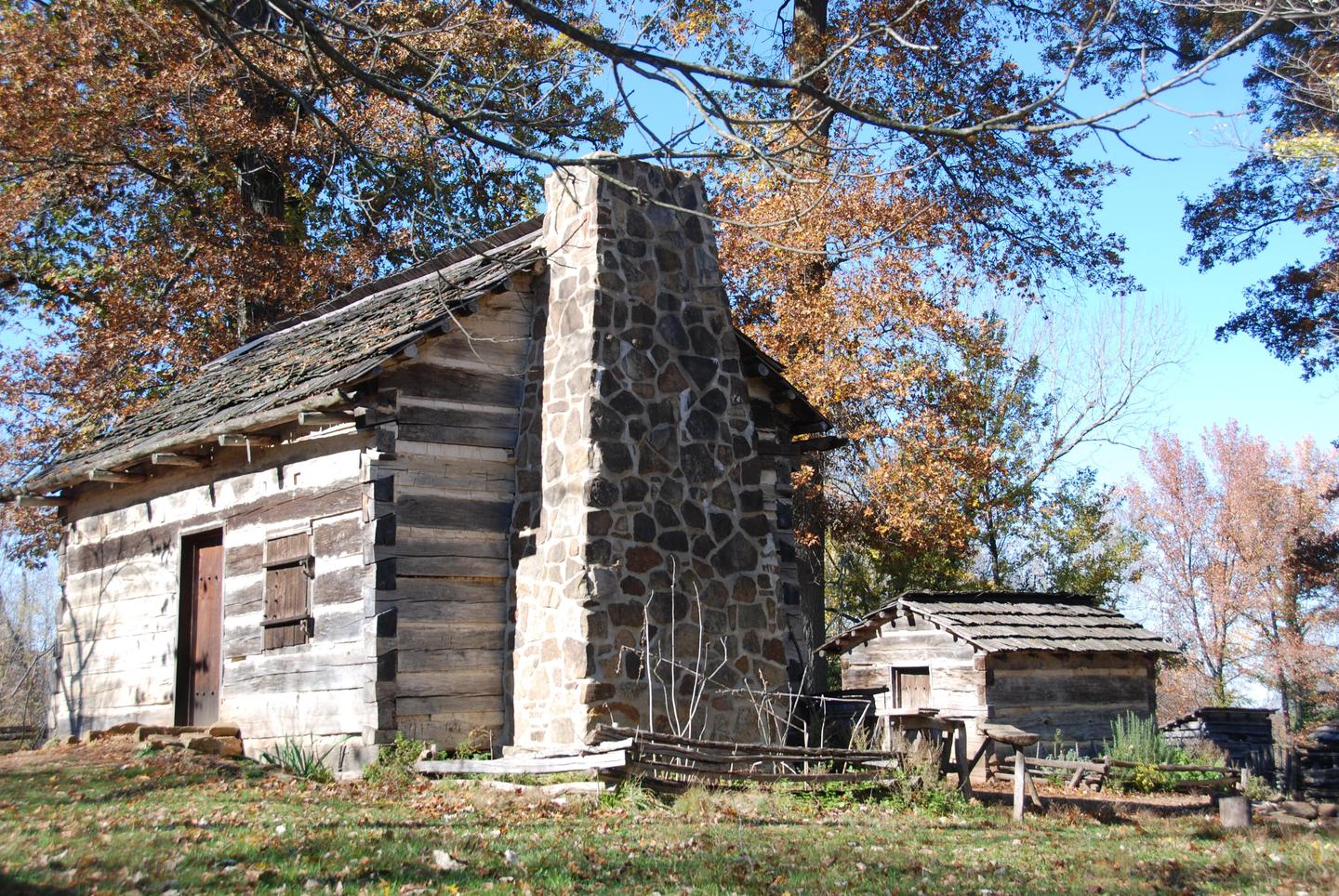 Lincoln Living Historical FarmReplica cabin at re-created 1820s homestead which is on four of the original 160 acres owned by Thomas LIncoln.