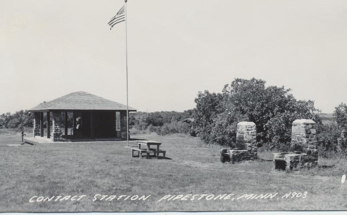 Old Contact StationA small contact station preceded the construction of the Visitor Center