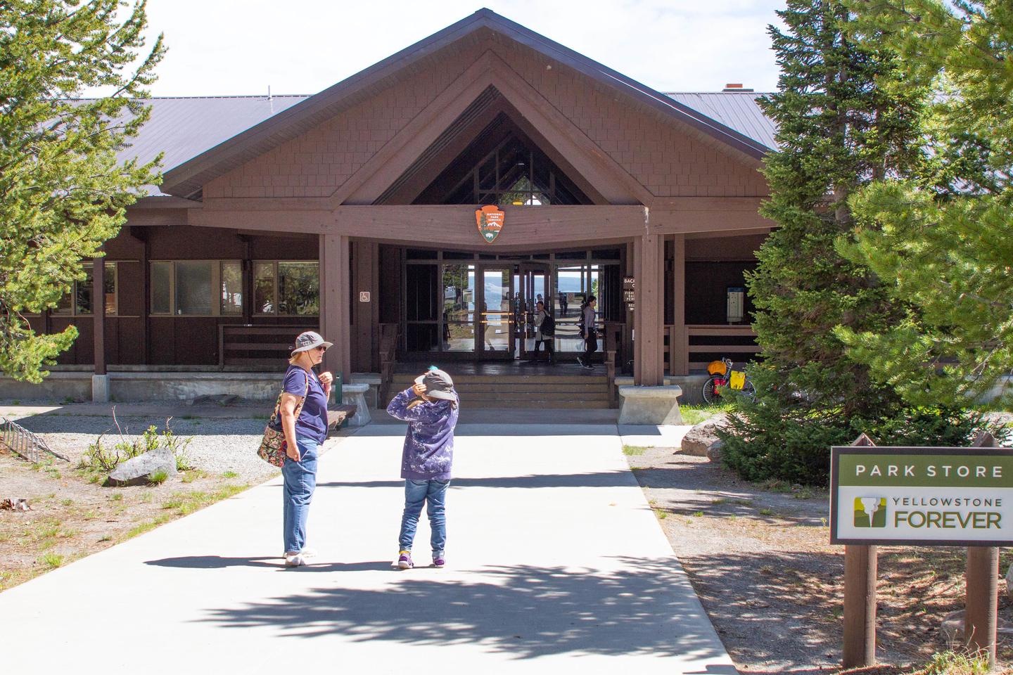 Grant Visitor CenterAt the Grant Visitor Center you can learn how forest fires play an important part in keeping Yellowstone healthy.