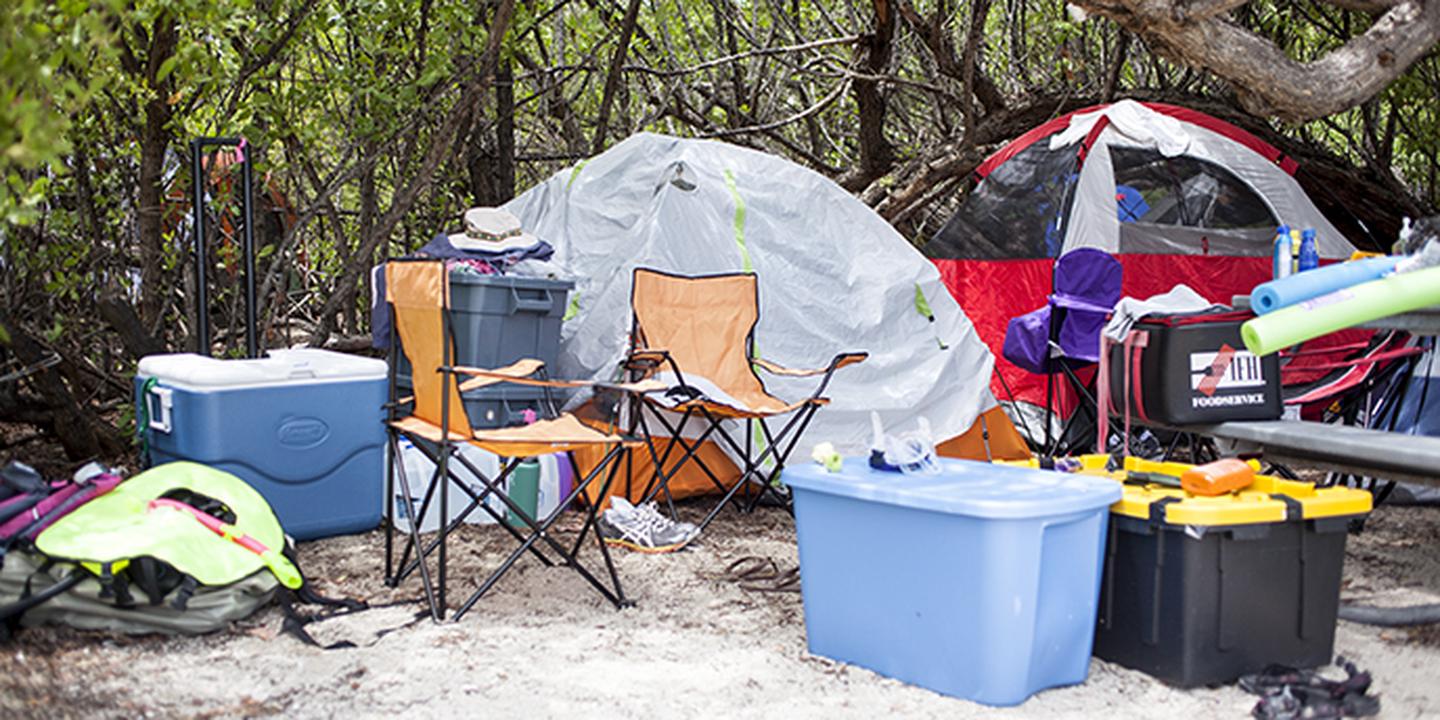 Tents at the Dry TortugasCampsites have picnic tables and grills. Campers must bring all supplies, including a tent, fresh water, fuel, ice, and food. All trash and garbage must be carried out upon departure.