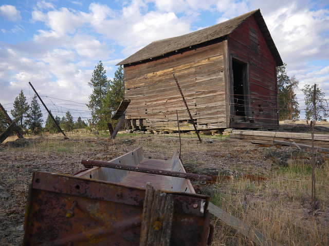 View of building at Folsom Farm.