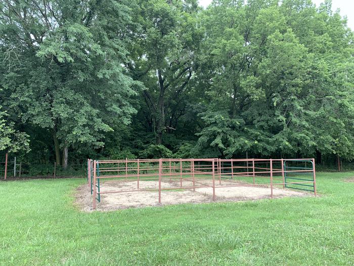 Horse Corral located between Site 10 & 11First Come First Serve Horse Corral located between Site 10 & 11 in Rockhaven 