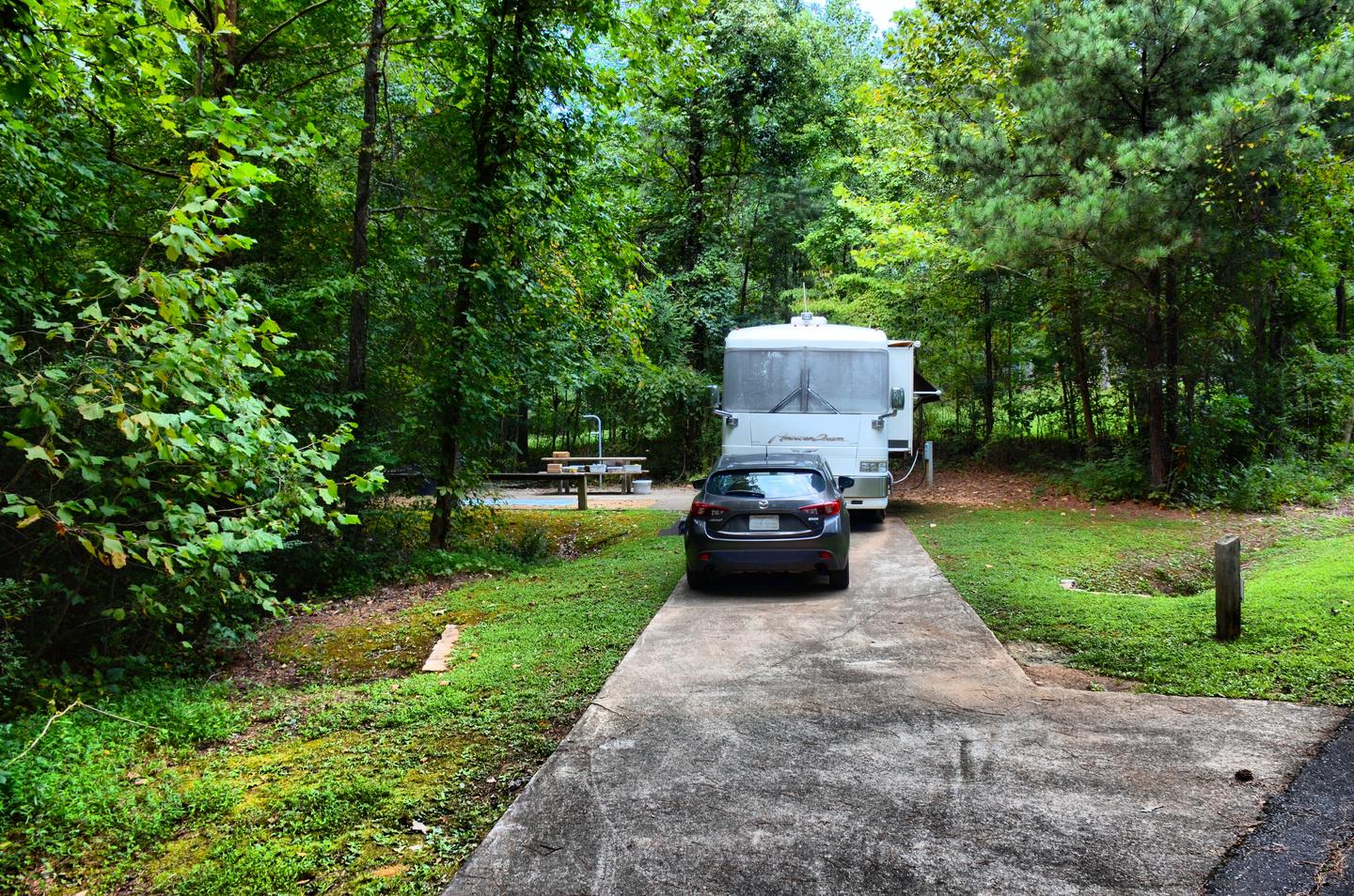 Driveway slope, awning-side clearance.Payne Campground, campsite 58.
