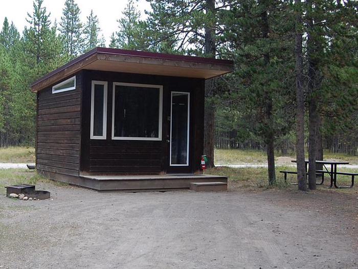 Exterior Camper Cabin 104