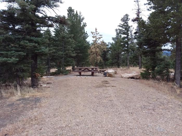 Loop B Campsite 35 with picnic table, fire pit and mountainous views