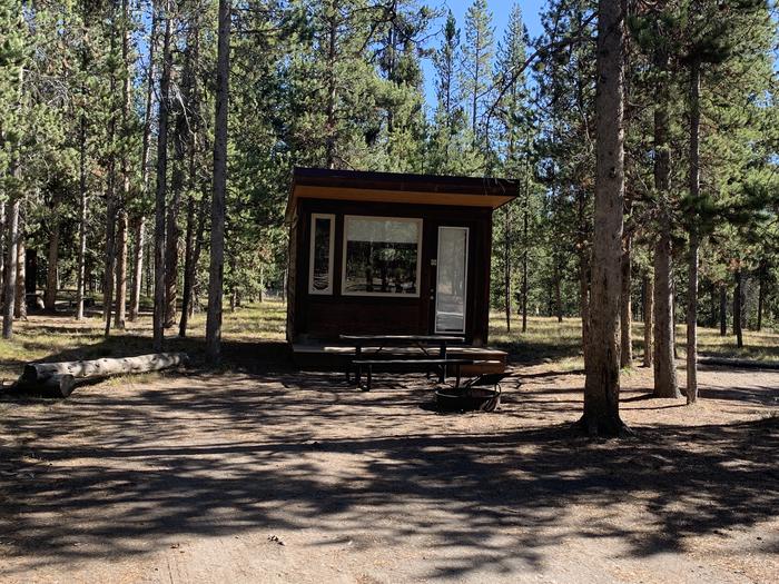 Camper Cabin Site 711 Exterior