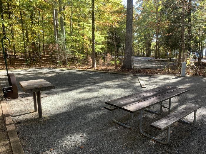 A photo of Site 076 of Loop BLOO at RUDDS CREEK REC. AR. with Picnic Table, Electricity Hookup, Fire Pit, Lantern Pole, Water Hookup