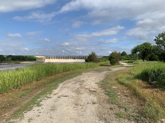 The fitness trail on Keystone Lake offers a mile long trail with a beautiful view of the Arkansas River and the Keystone Dam. This location is filled with all sorts of bird viewing and is a great place to watch the water release from afar.A photo of facility Brush Creek Public Use Area