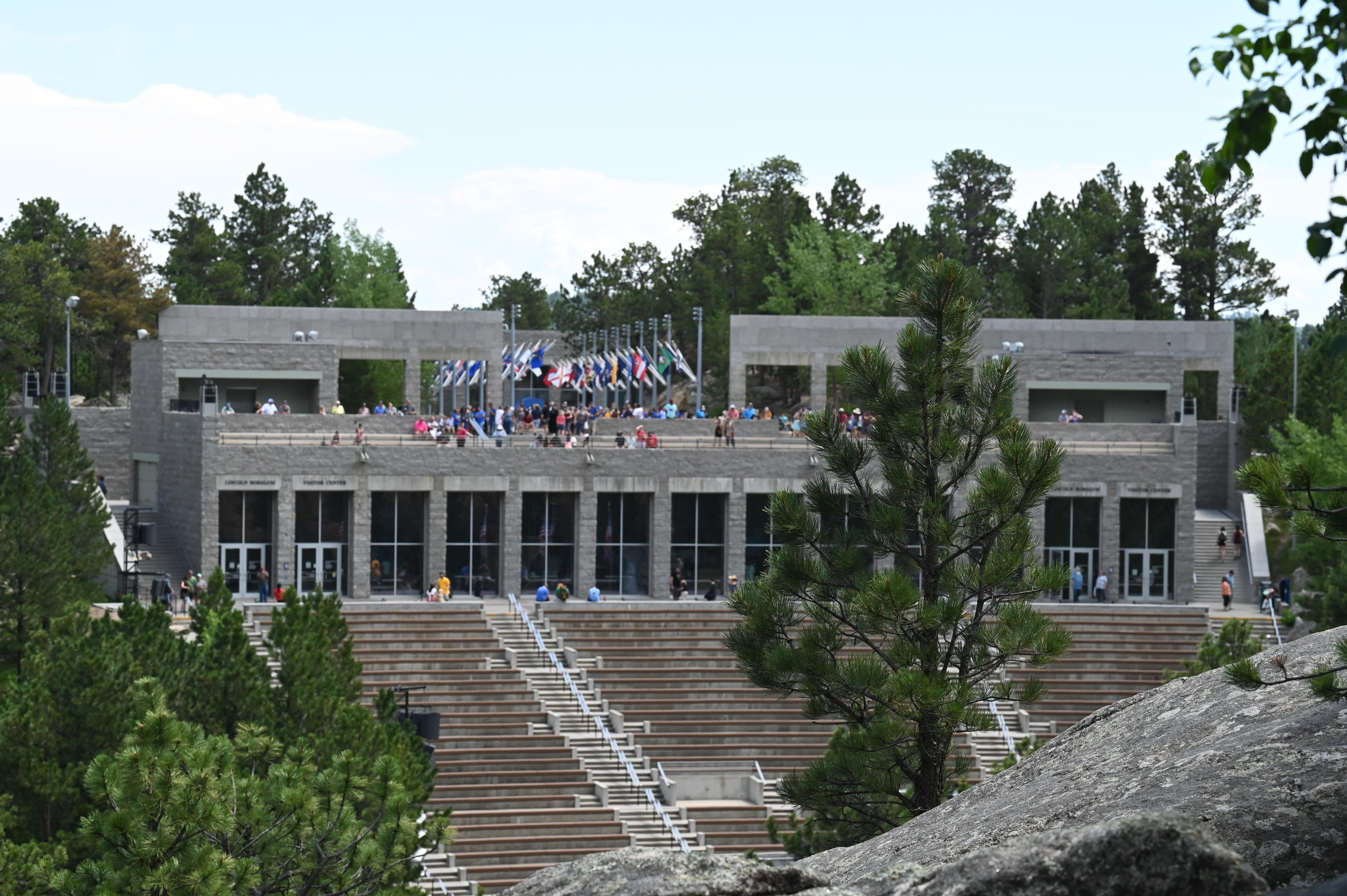 Lincoln Borglum Visitor Center