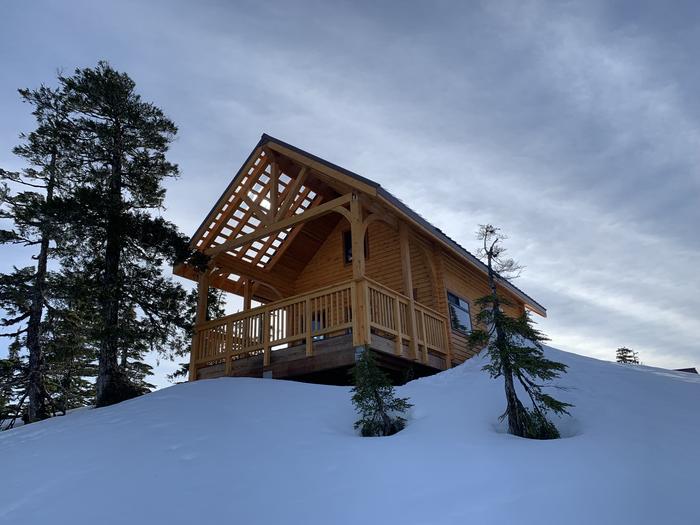 Preview photo of Ravens Roost Cabin