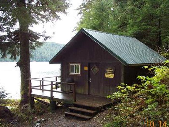 Preview photo of Mckinley Lake Cabin