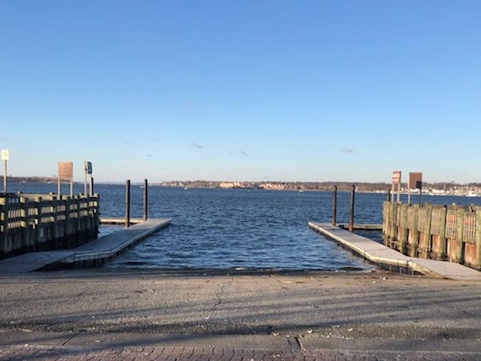Preview photo of Gateway Nra-Staten Isl Boat Launch Parking