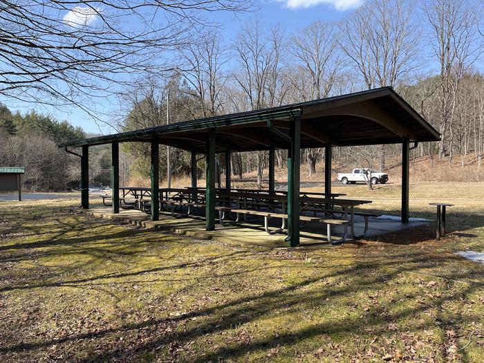 A photo of Site Picnic Shelter of Loop Knightville Picnic Area at Knightville Dam with Lean To / Shelter