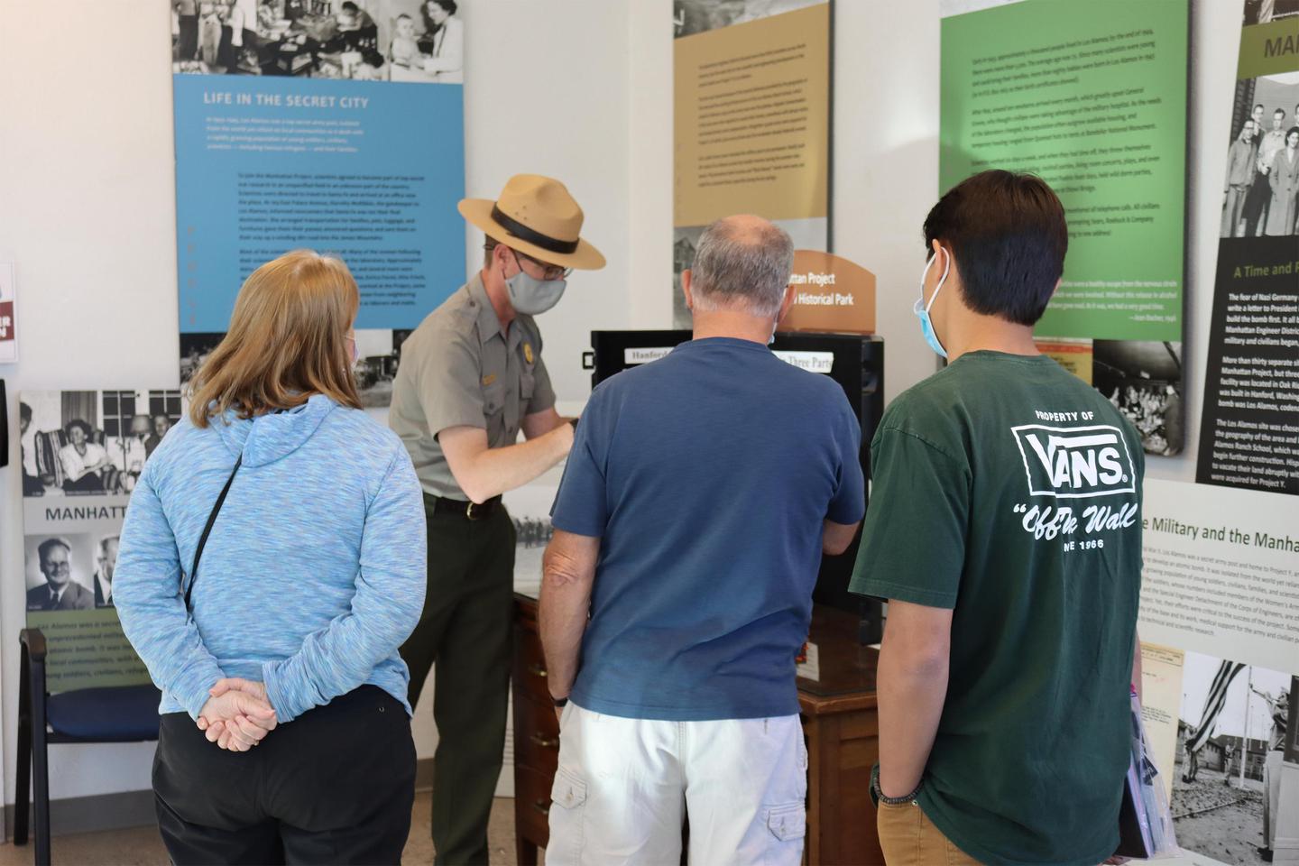 Inside Visitor CenterA ranger discusses Manhattan Project history with visitors.