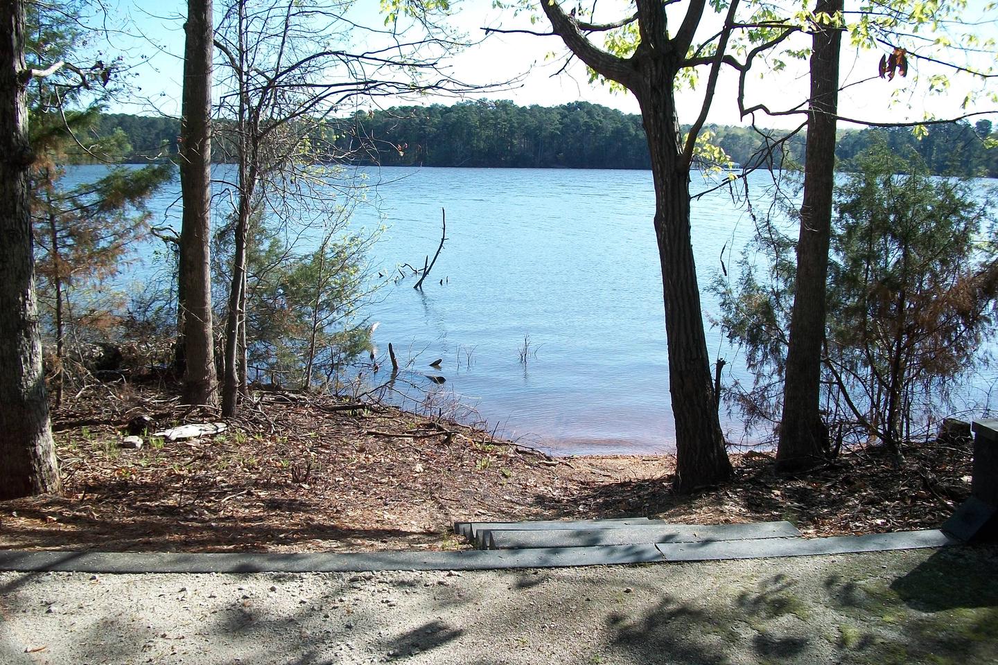Site 23 - Lake access