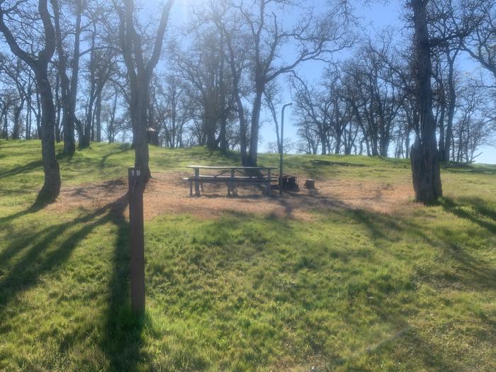 Deer Flat Campsite #19Tent Site