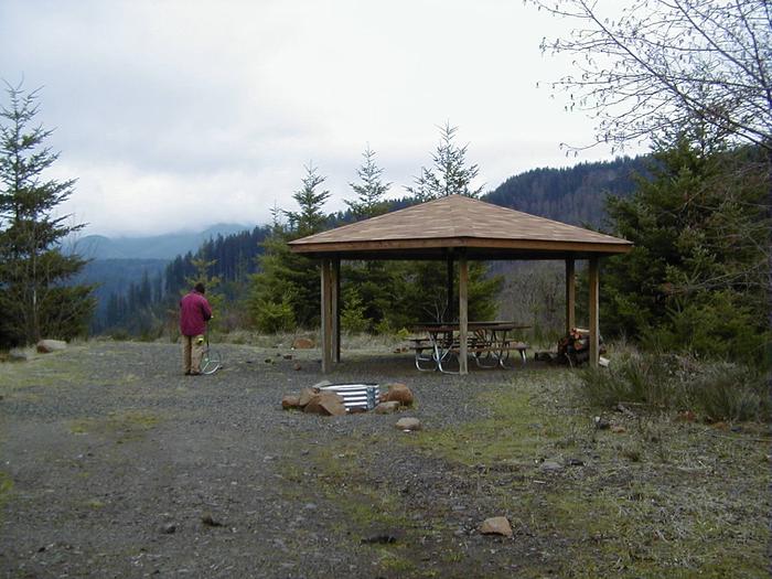 Upper picnic shelterupper picnic shelter