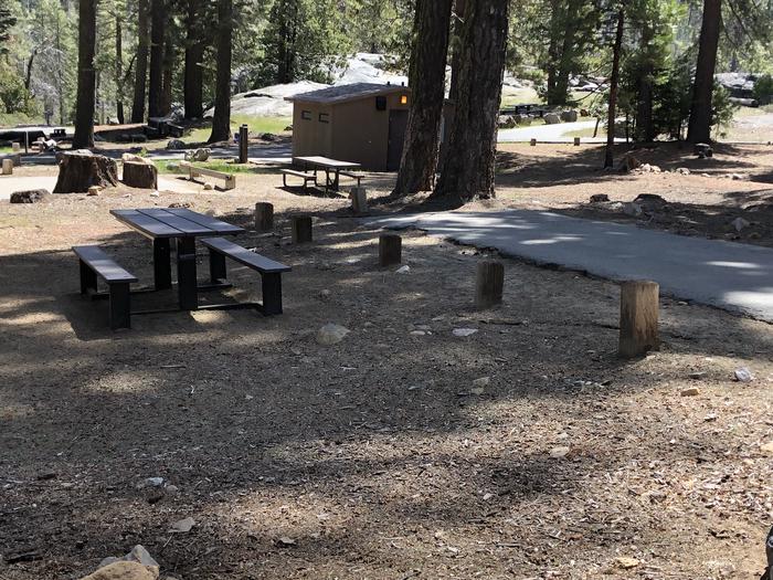 Dinkey Creek site #73picnic table and fire pit 