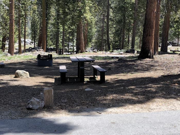 Dinkey Creek site #97picnic table and fire pit 