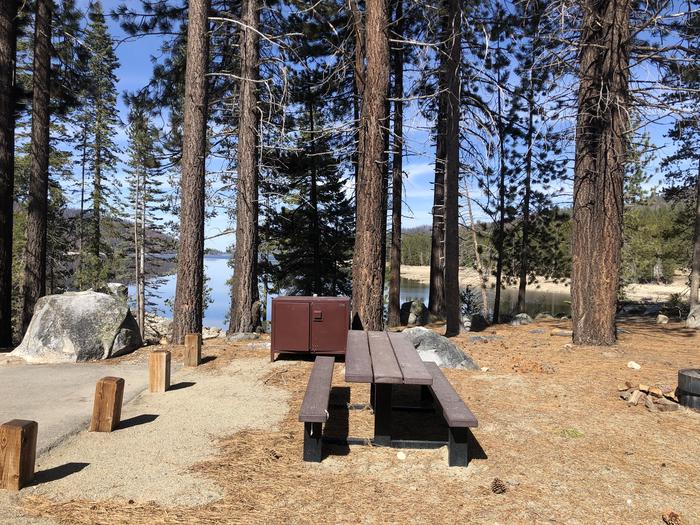 Rancheria Site #68picnic table, fire pit, bear box