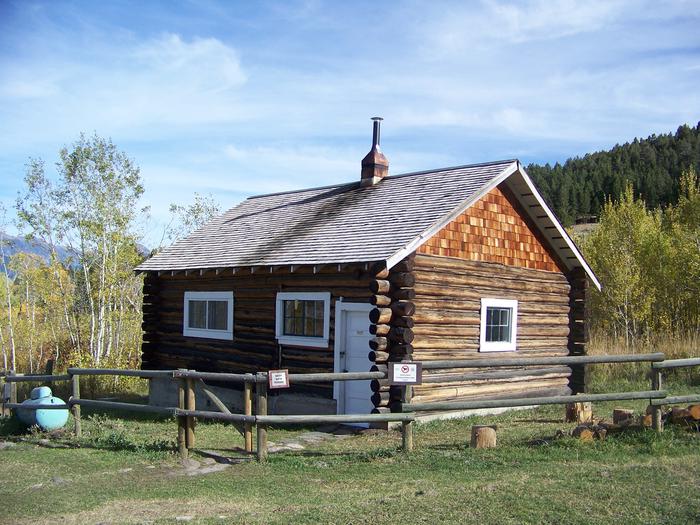 Preview photo of Wall Creek Cabin