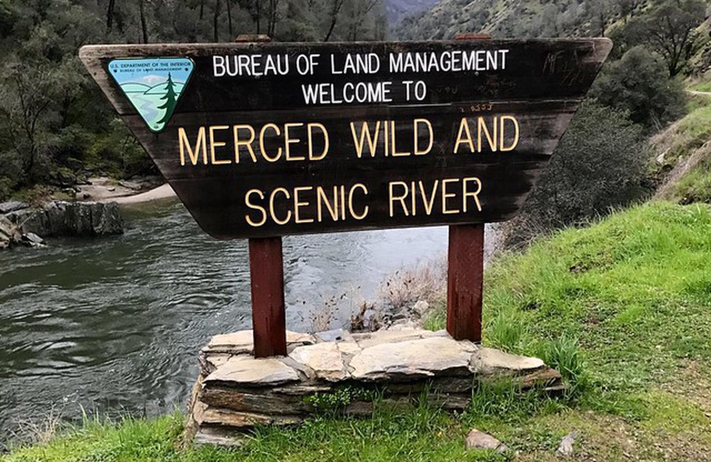 Merced River RMABLM welcome sign