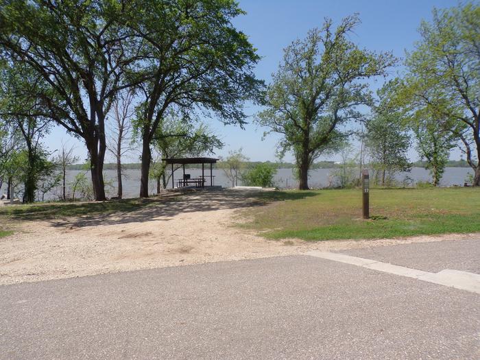 A photo of Site 017 of Loop RCOV at RICHEY COVE 