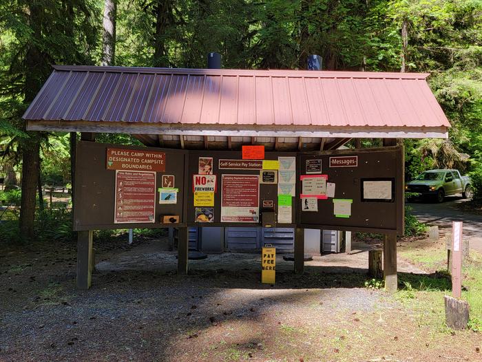 fee station in Yellowbottom Campground