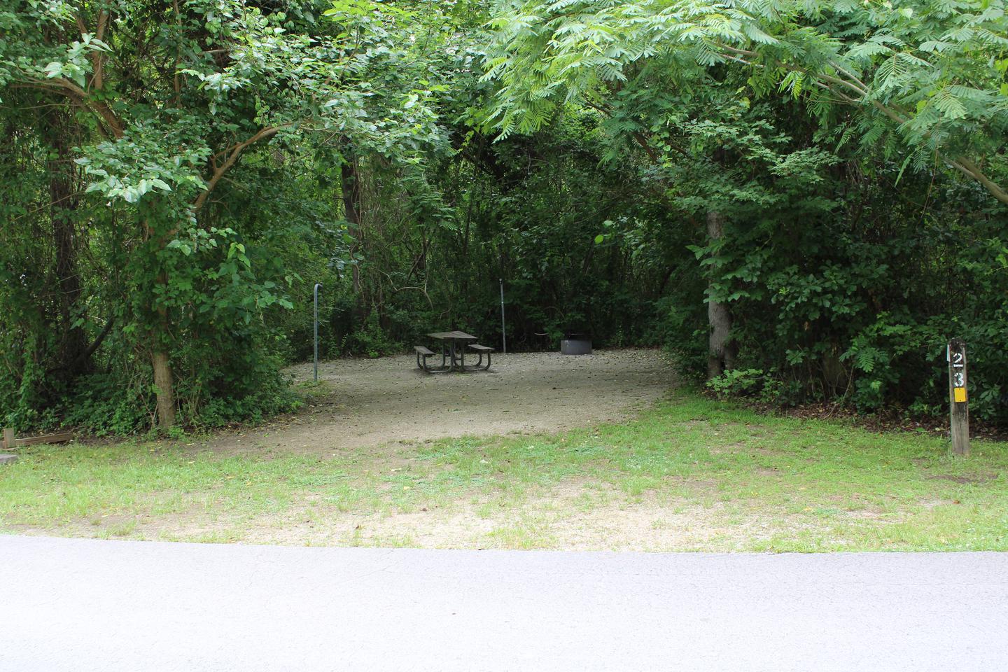Flanners Beach Campsite #23Driveway for Campsite