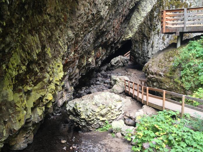 Exit viewExit of Boulder Cave with Board walk and viewing platform