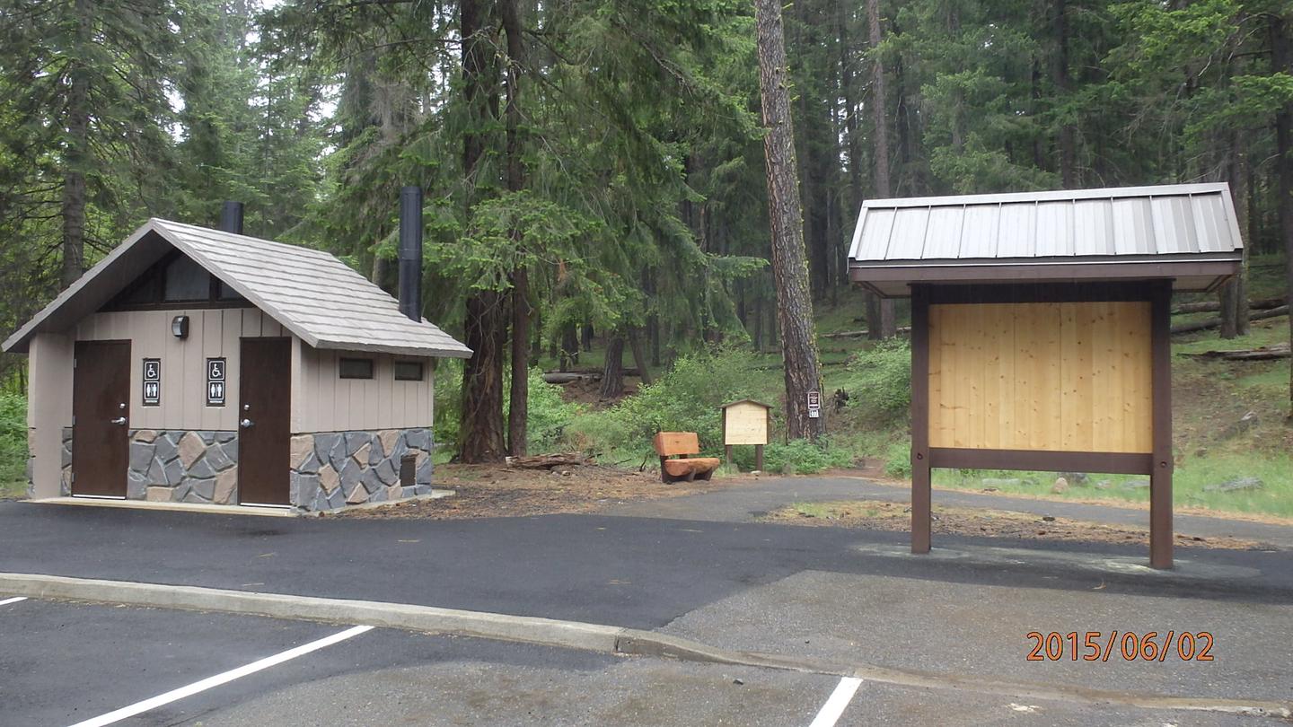 FacilitiesRestroom Facilities and information provided at start of cave trail.
