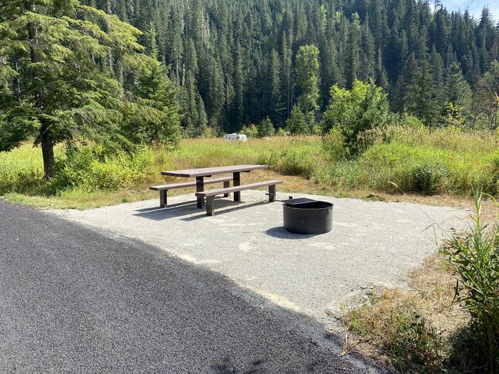 A photo of Site B026 of Loop B at KIT PRICE with Picnic Table, Fire Pit