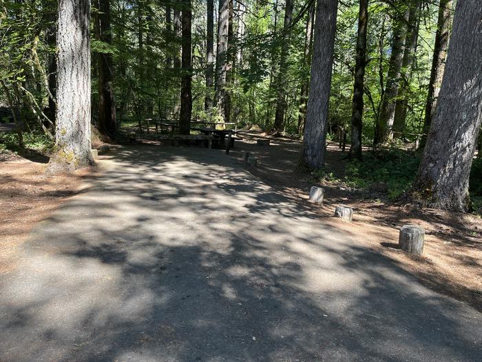 A photo of Site 28 of Loop East at HOOVER CAMPGROUND with Picnic Table
