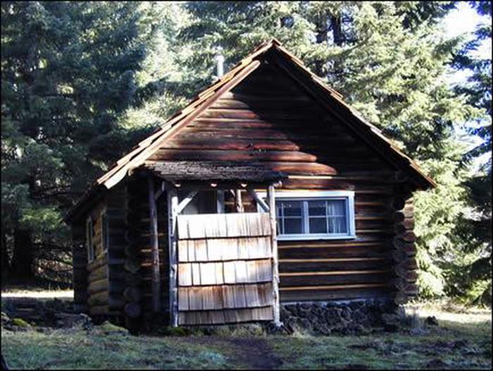 The Commissary Cabin in summer.
