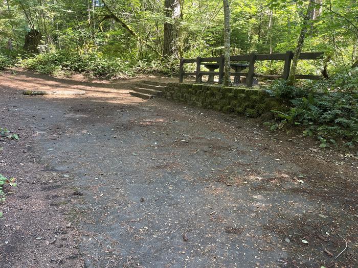 A photo of Site 034 of Loop East at Cove Creek (OR) with Picnic Table