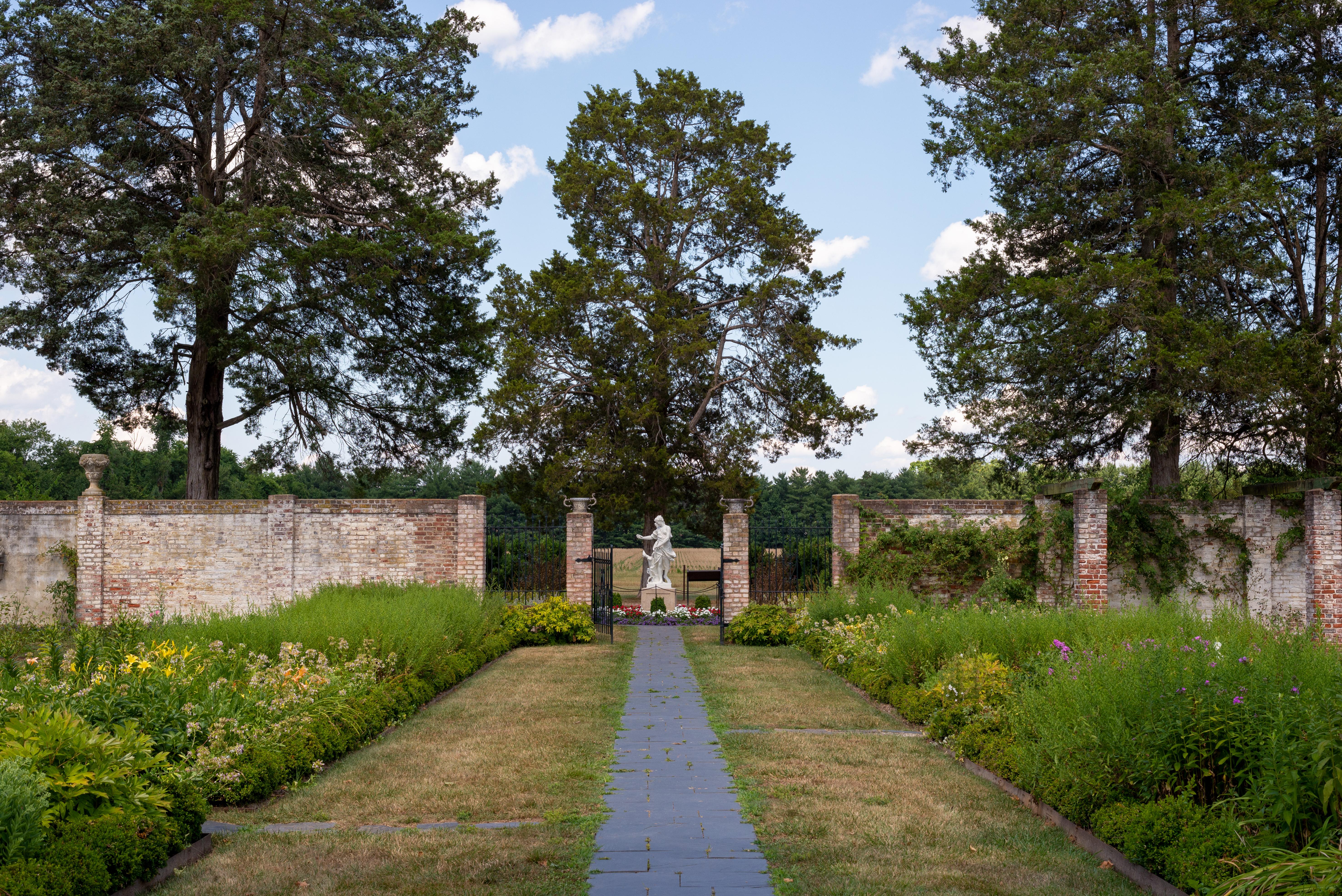 Chatham Gardens