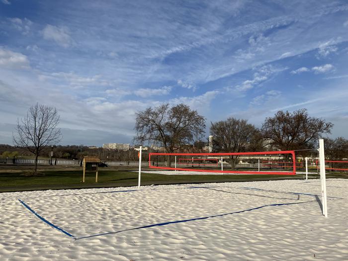 Preview photo of Parkway Drive Volleyball Courts